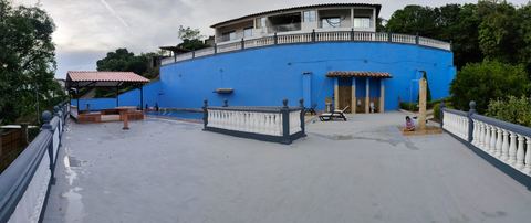 Vista panorámica de la piscina
